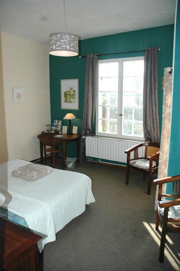 Domaine De La Queyssie Bed and Breakfast Saussignac Exteriör bild