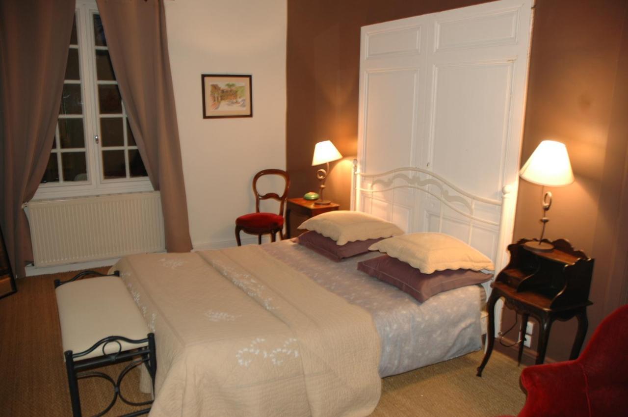 Domaine De La Queyssie Bed and Breakfast Saussignac Exteriör bild