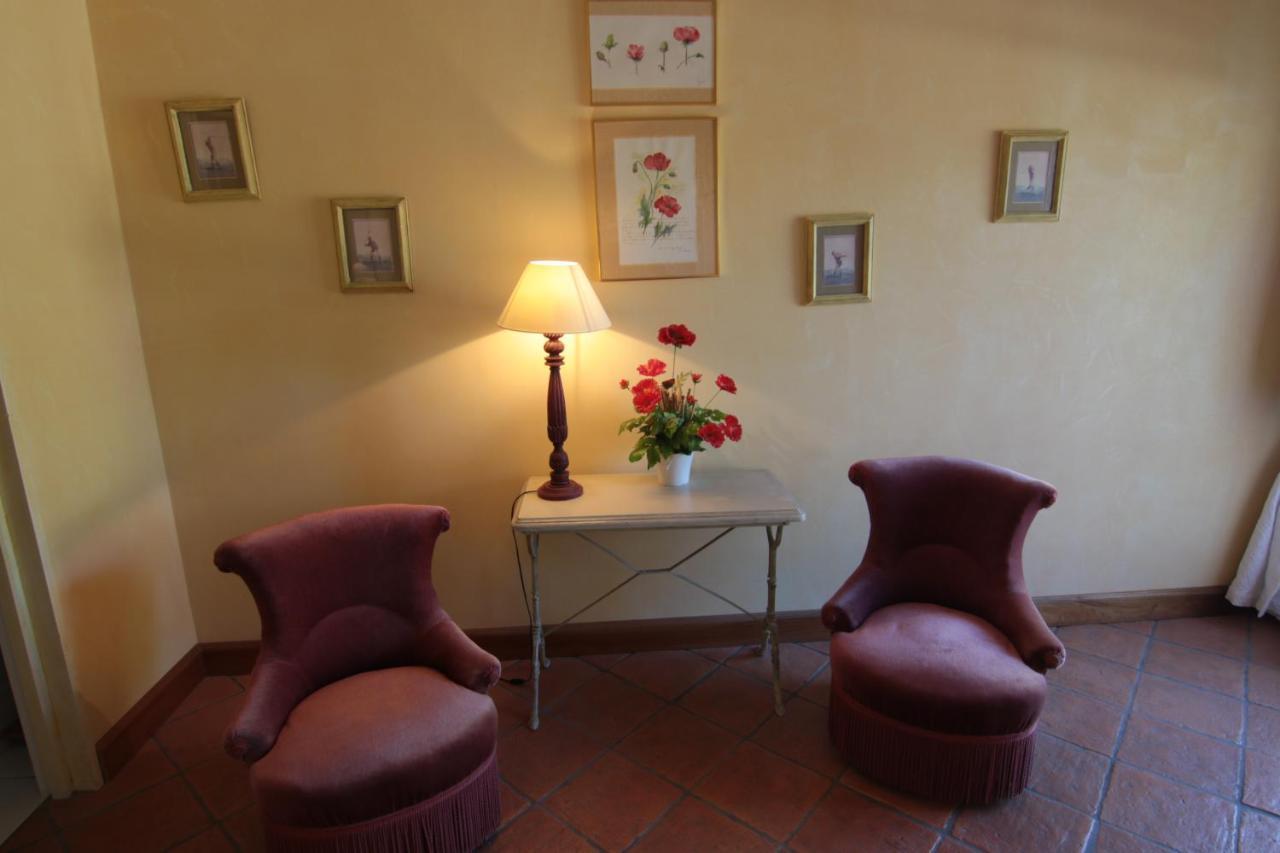Domaine De La Queyssie Bed and Breakfast Saussignac Exteriör bild