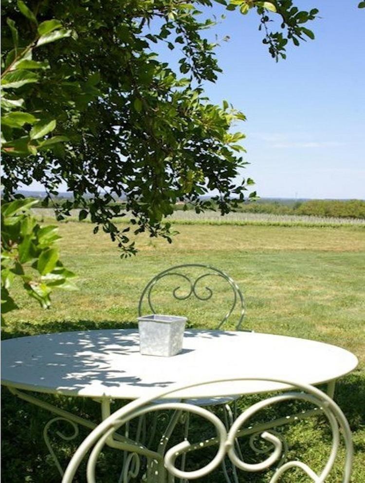 Domaine De La Queyssie Bed and Breakfast Saussignac Exteriör bild