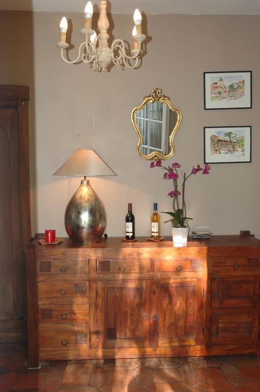 Domaine De La Queyssie Bed and Breakfast Saussignac Exteriör bild