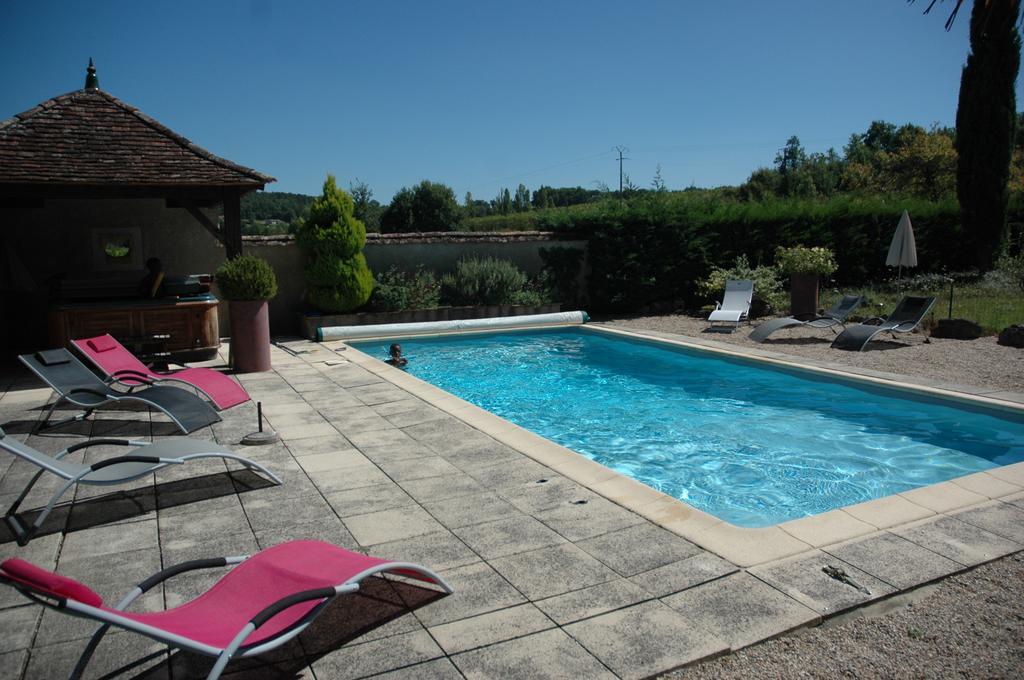 Domaine De La Queyssie Bed and Breakfast Saussignac Exteriör bild